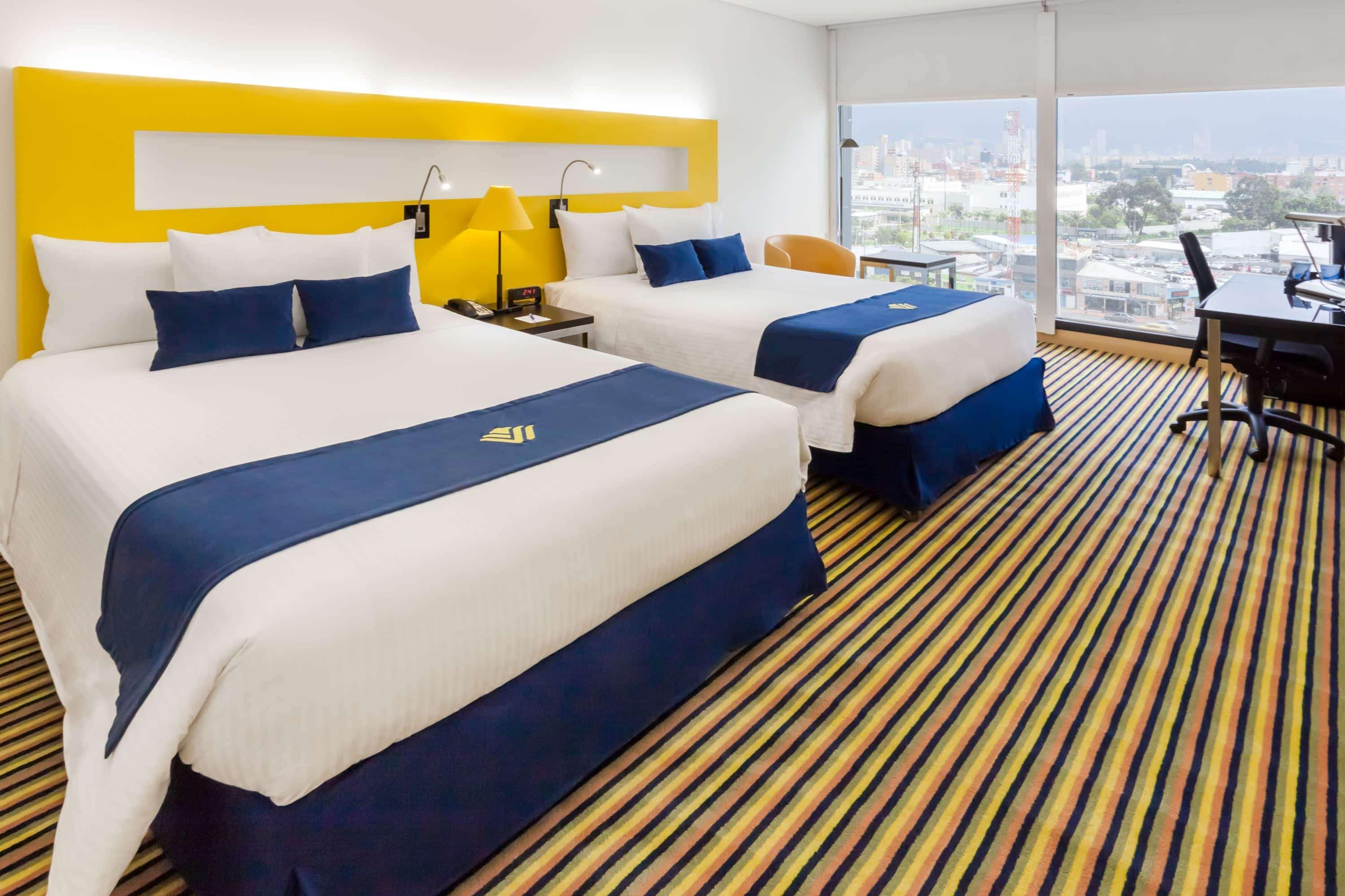 Hotel Wyndham Bogotá Zewnętrze zdjęcie A typical room at the hotel